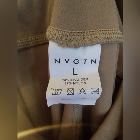 NVGTN Signature Leggings 2.0 - Picture 2 of 4